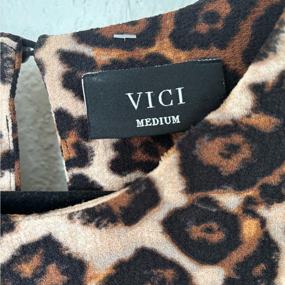 VICI Leopard Mini Dress Size Medium - Picture 6 of 8